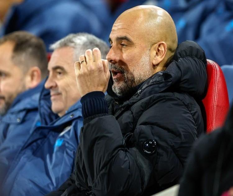 世俱杯改制-曼城队收获双倍胜利,获得晋级把握