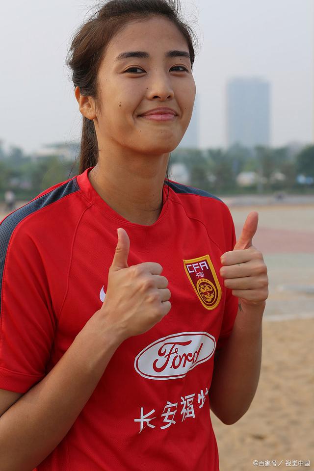 关于国际女足在比赛中再度崭露头角的信息 关于国际女足在比赛中再度崭露头角的信息