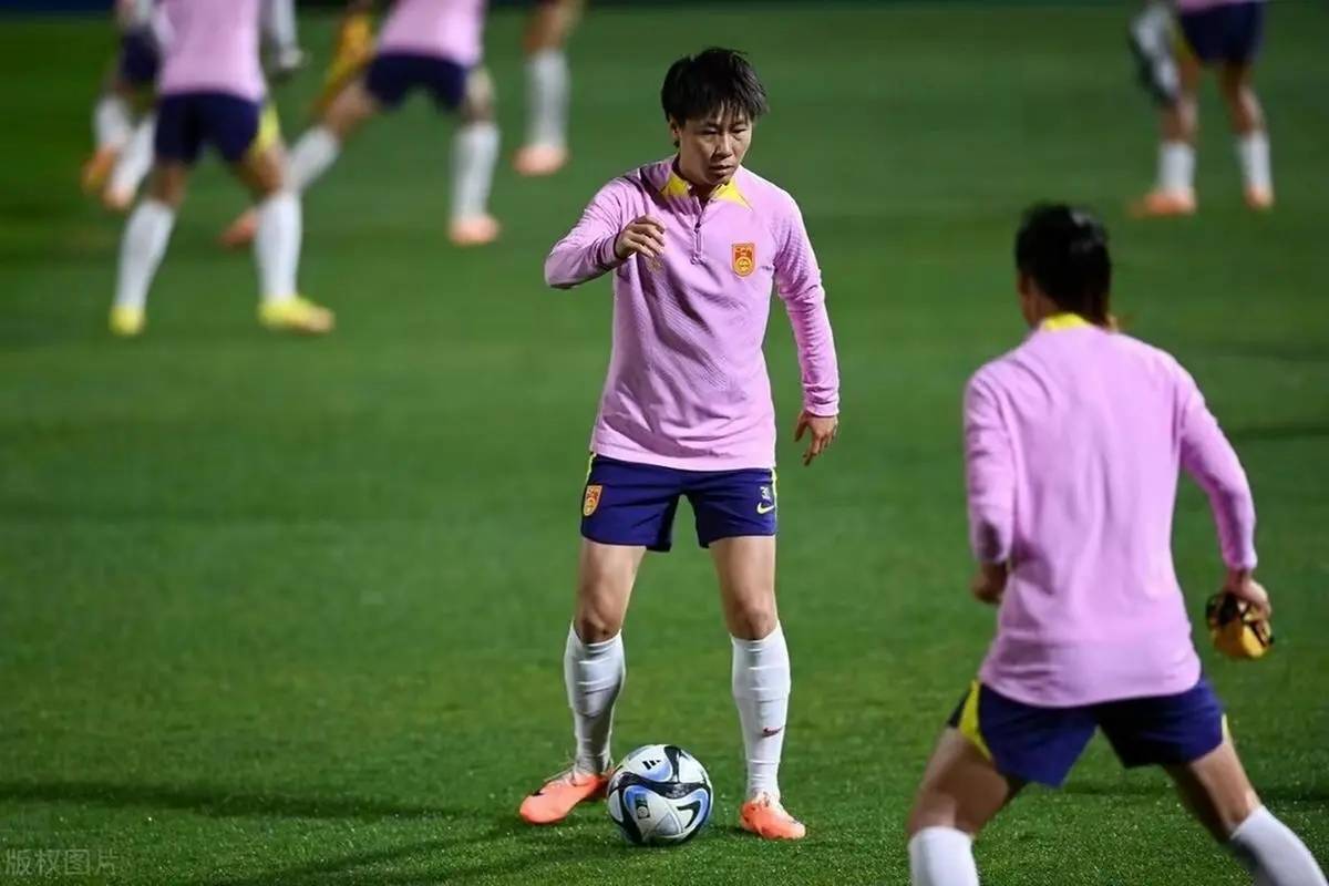 中国女足表现稳健,在比赛中展现实力的简单介绍 中国女足表现稳健,在比赛中展现实力的简单介绍