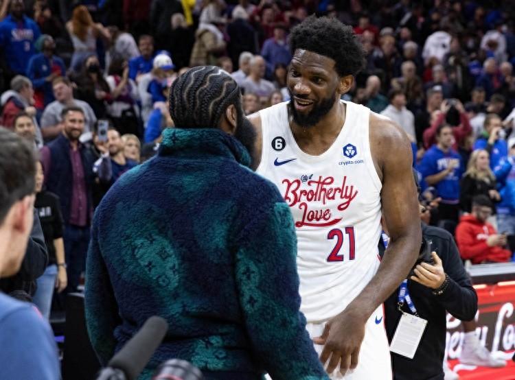 世俱杯分组-关于球员临危受命,出色表现挽救球队颓势的信息