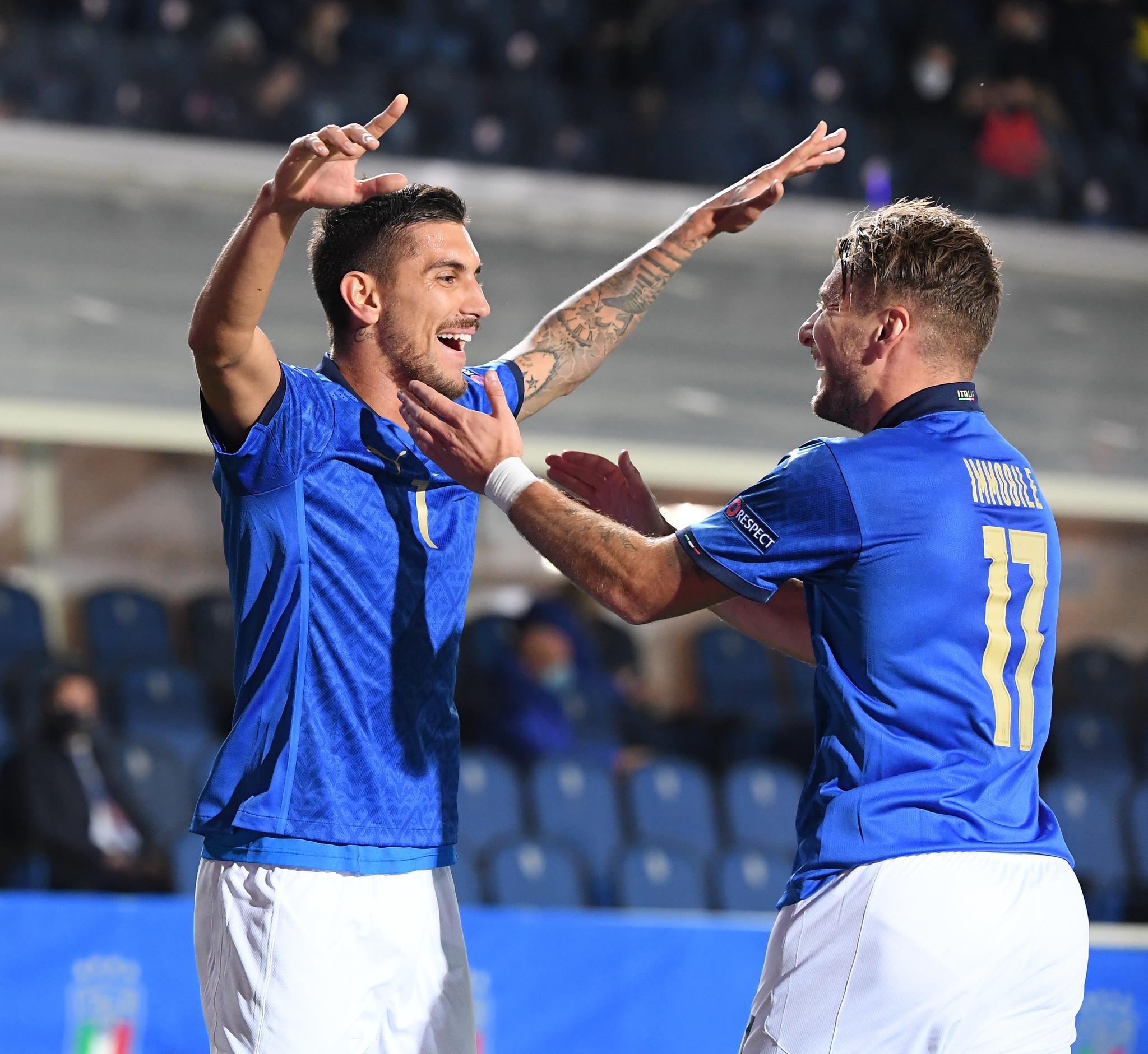 世俱杯奖金-意大利队获奖喜讯不断,勇夺佳绩的简单介绍