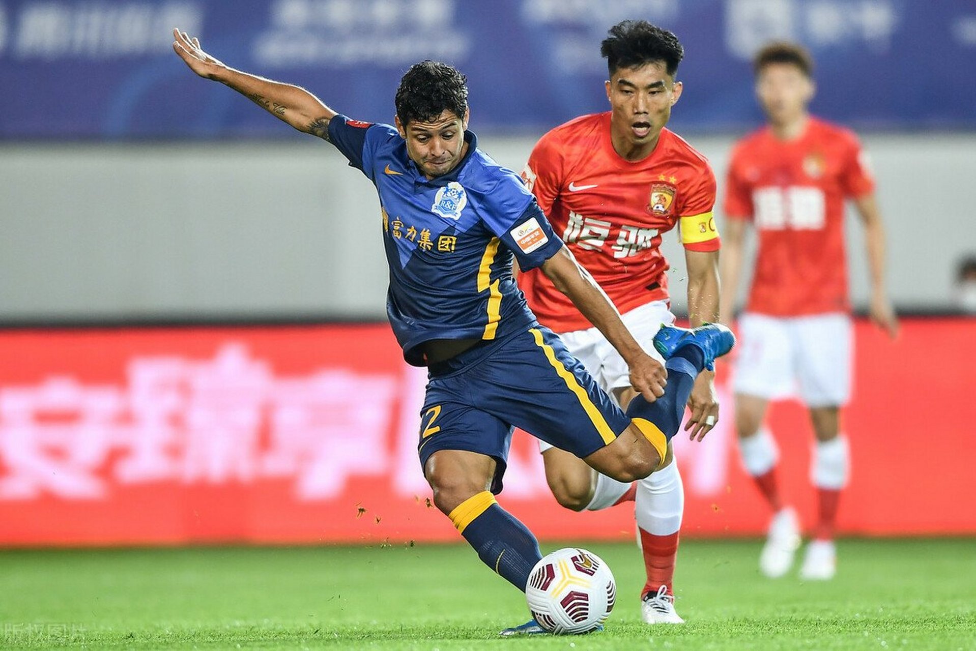 世俱杯决赛-富力主场马不停蹄,备战日益激烈的中超比赛