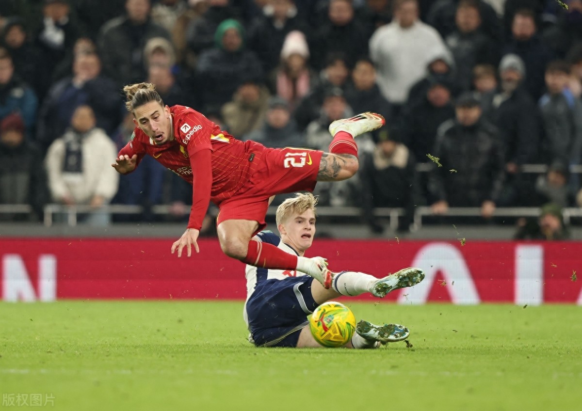 热刺后防漏洞频现,输掉比赛的简单介绍 热刺后防漏洞频现,输掉比赛的简单介绍