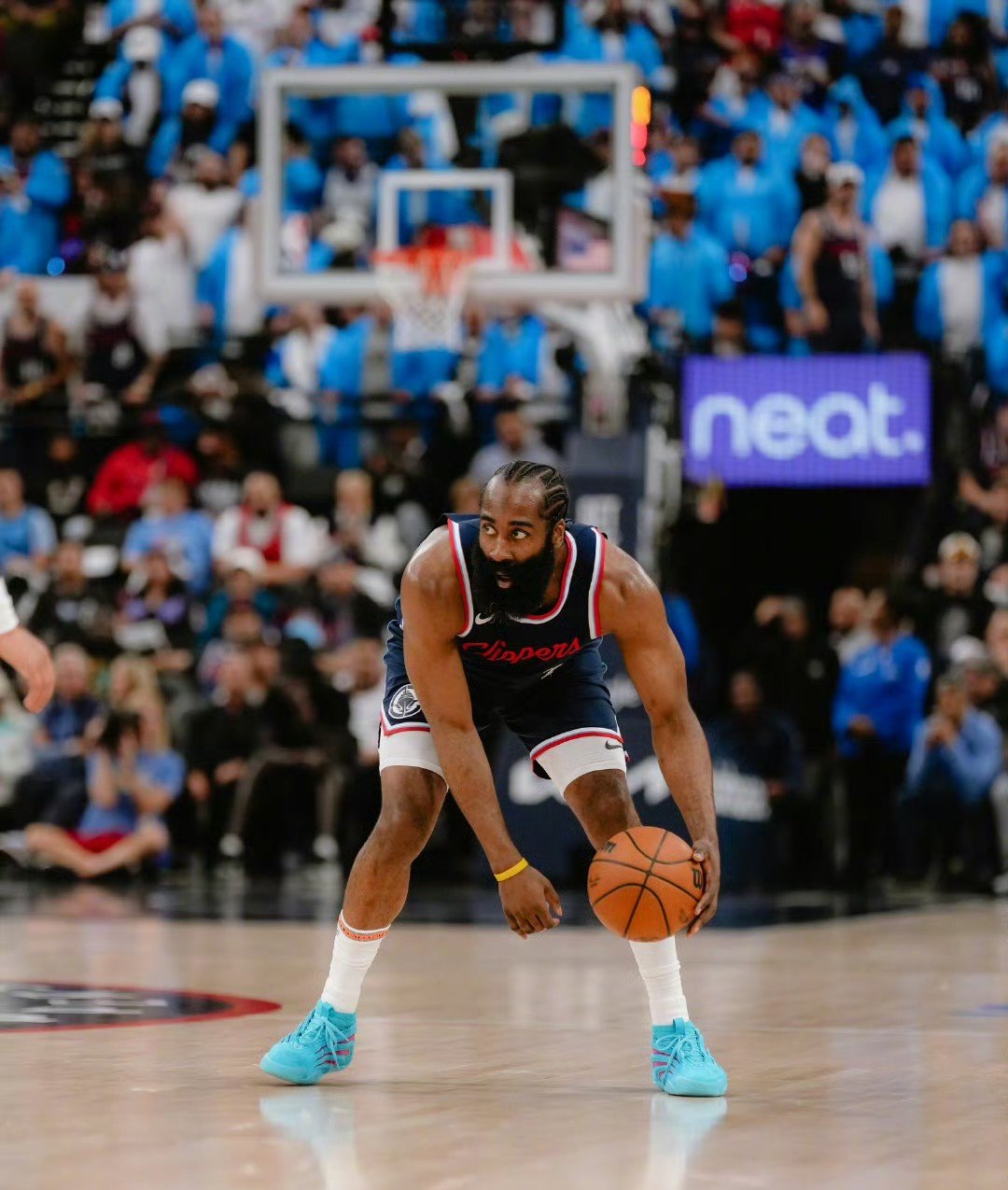 快船队遭遇失利,球队需总结经验调整战术 快船队遭遇失利,球队需总结经验调整战术