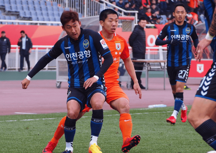 世俱杯-包含球员伤情堪忧,那不勒斯备战热那亚的词条