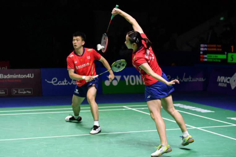 羽毛球双打夺冠争霸,默契配合高超技艺的简单介绍 羽毛球双打夺冠争霸,默契配合高超技艺的简单介绍