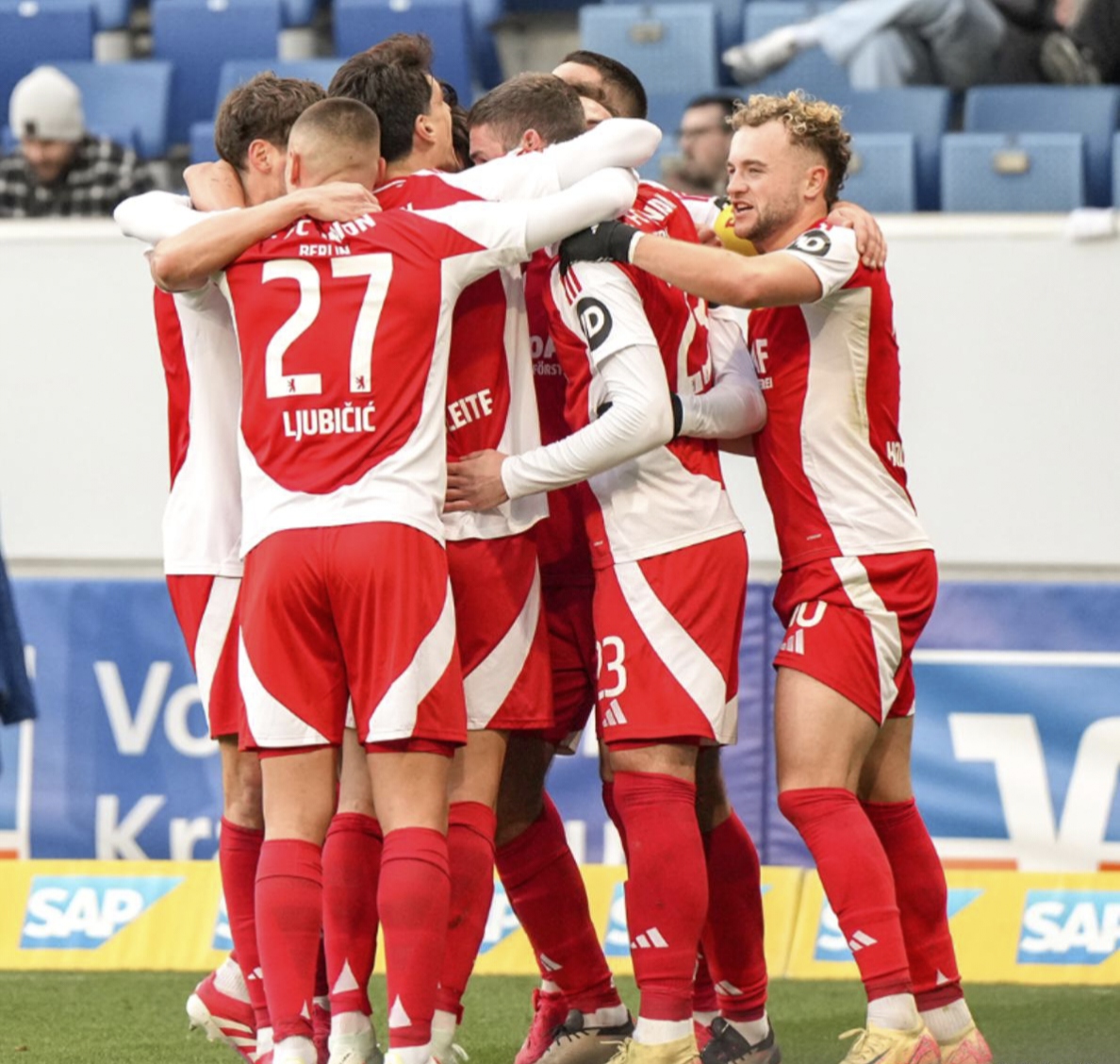 柏林赫塔迎来连胜,追赶德甲争冠集团 柏林赫塔迎来连胜,追赶德甲争冠集团