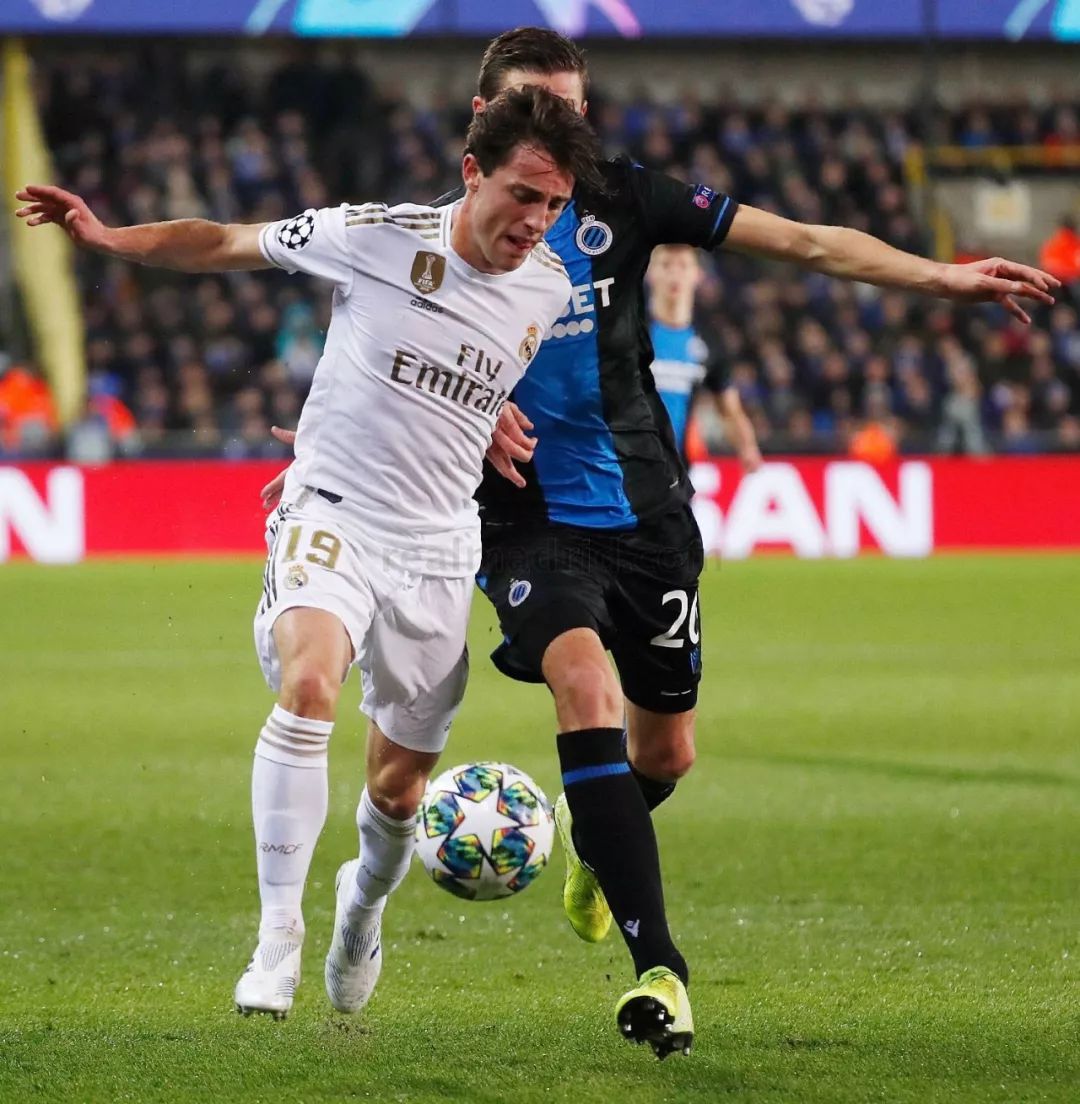 布鲁斯特尔城客场获胜,英冠晋级形势喜人 布鲁斯特尔城客场获胜,英冠晋级形势喜人