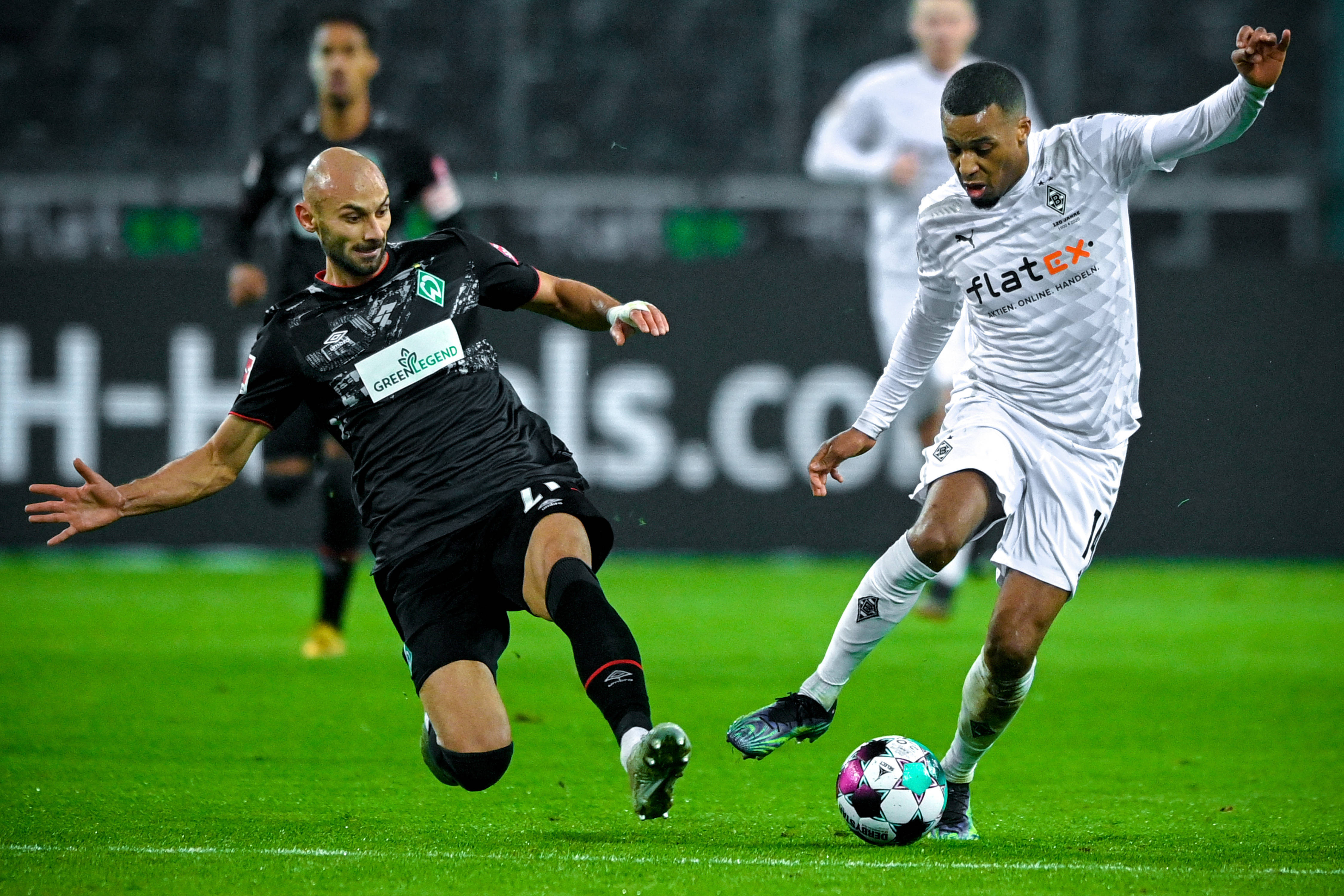 世俱杯直播-包含斯图加特胜出关键一战，坚守积分榜前列的词条