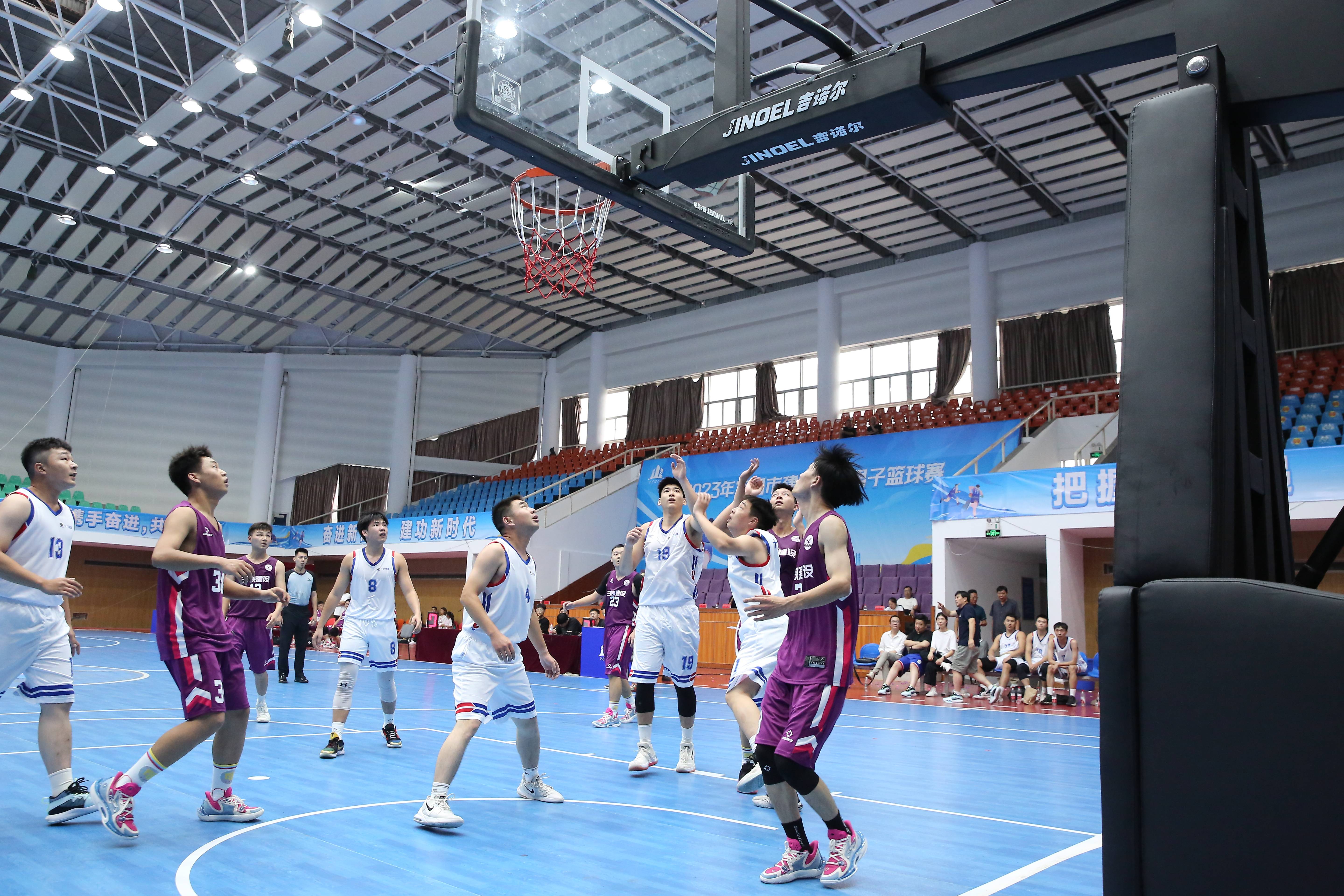 关于冰岛队斗志昂扬,力争第二名晋级淘汰赛的信息 关于冰岛队斗志昂扬,力争第二名晋级淘汰赛的信息