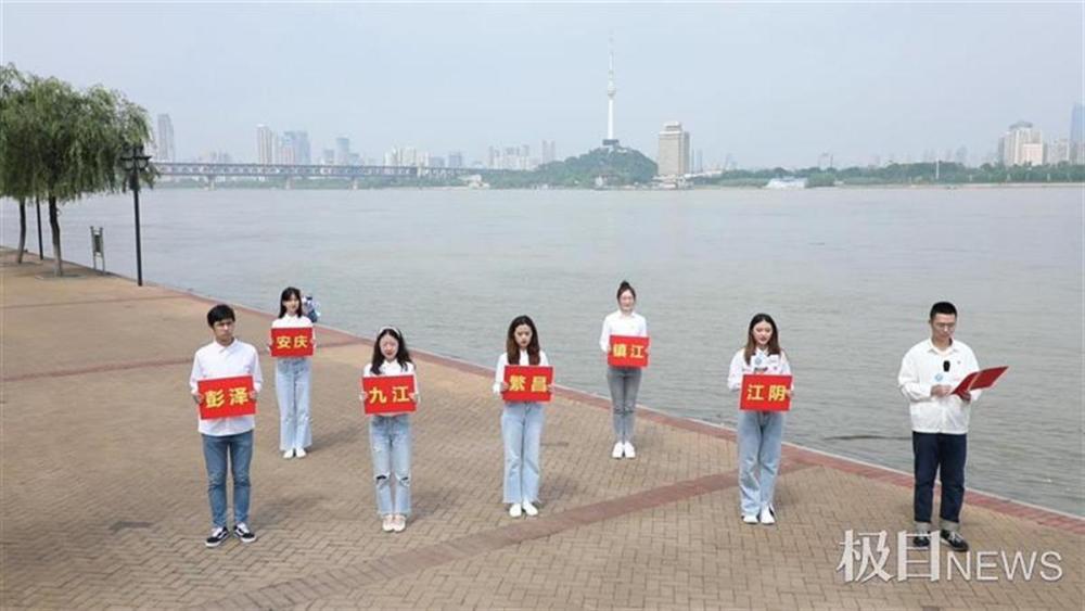 安徽华中球队宣布引进年轻新秀,提升战力的简单介绍 安徽华中球队宣布引进年轻新秀,提升战力的简单介绍