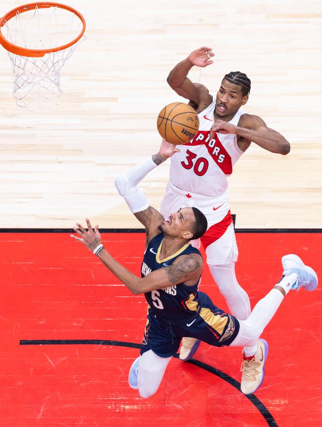 猛龙队换帅后首战失利,球员需要适应新战术 猛龙队换帅后首战失利,球员需要适应新战术