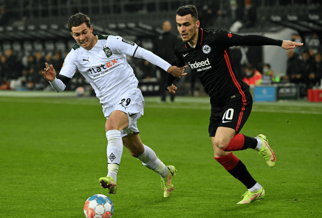 世俱杯直播-弗莱堡队员伤愈复出,助球队重拾信心