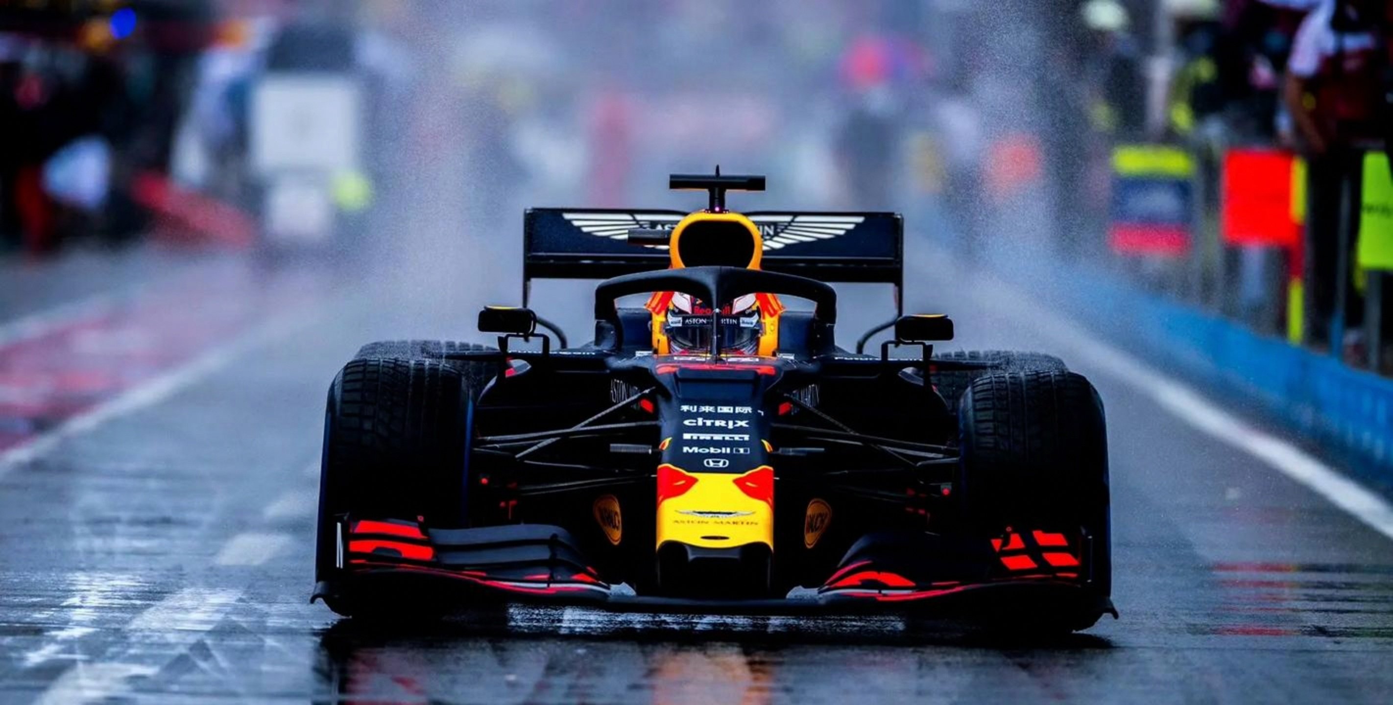 世俱杯改制-法拉利鏖战雷诺车队,拉塞尔高光表现