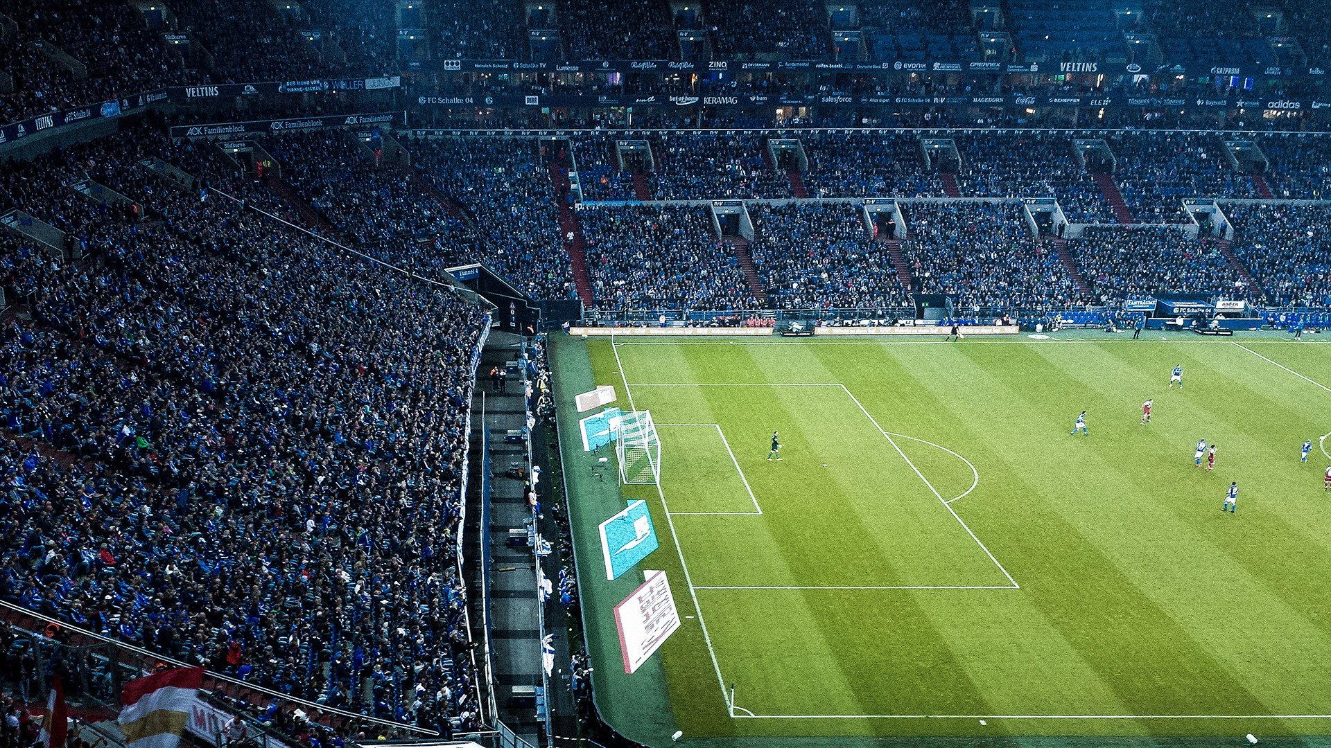 废墟上的奇迹，苏亚雷斯犯罪式进球如何撕裂了勒沃库森的不败金身