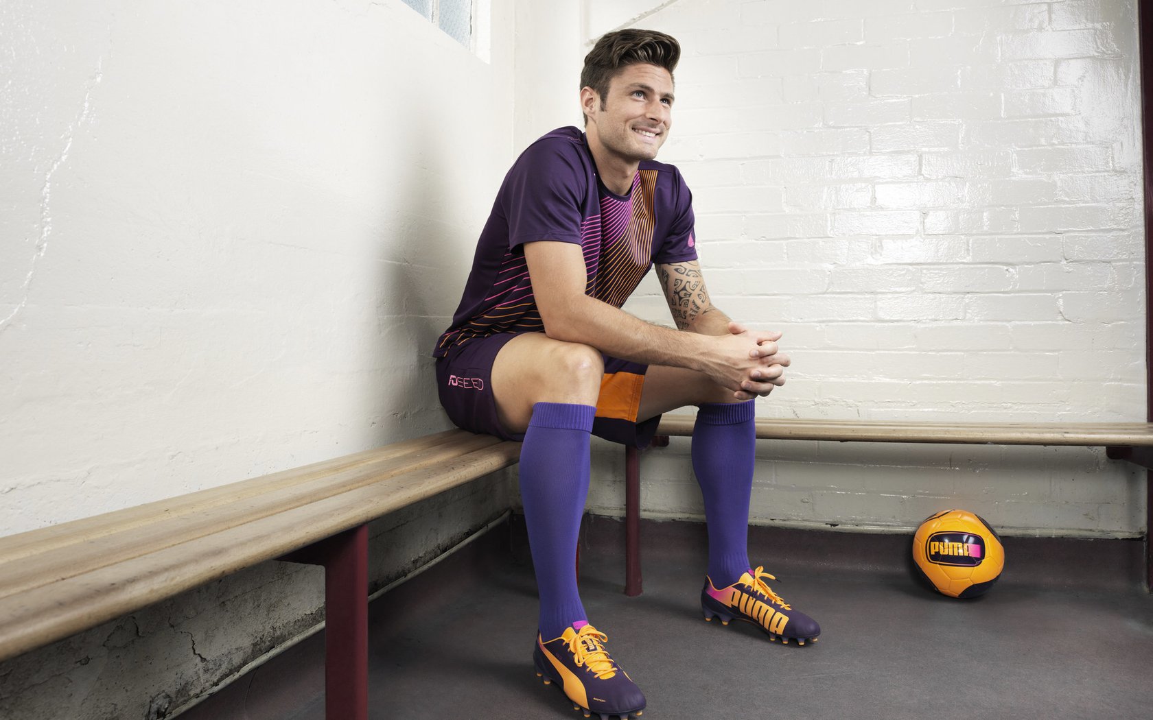 世俱杯参赛资格-冰与火的献祭，亚洲体育的双重诗篇